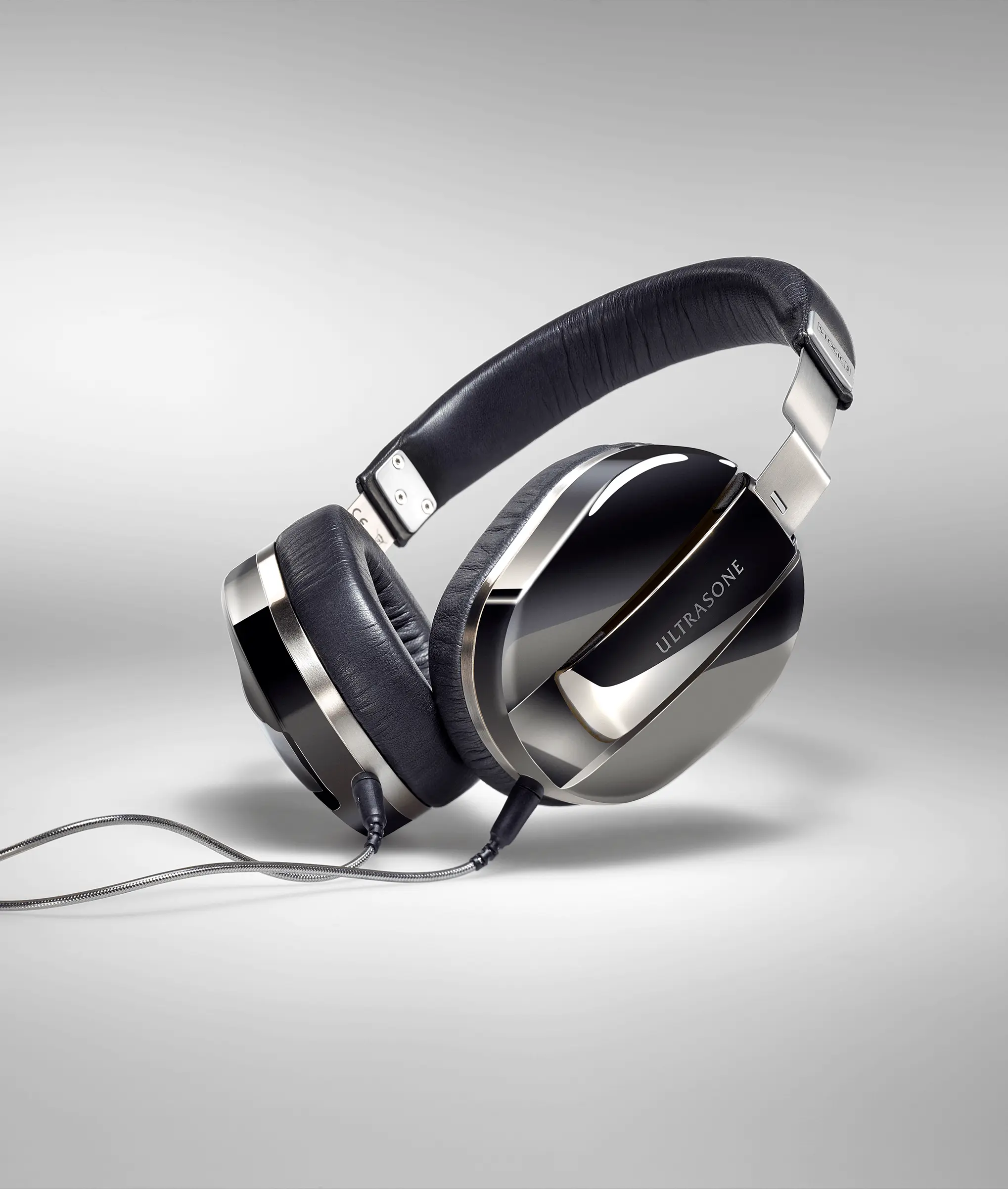 ULTRASONE-Edition-M-Plus-2