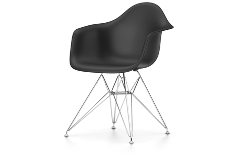Vitra Eames Plastic Armchair DAR