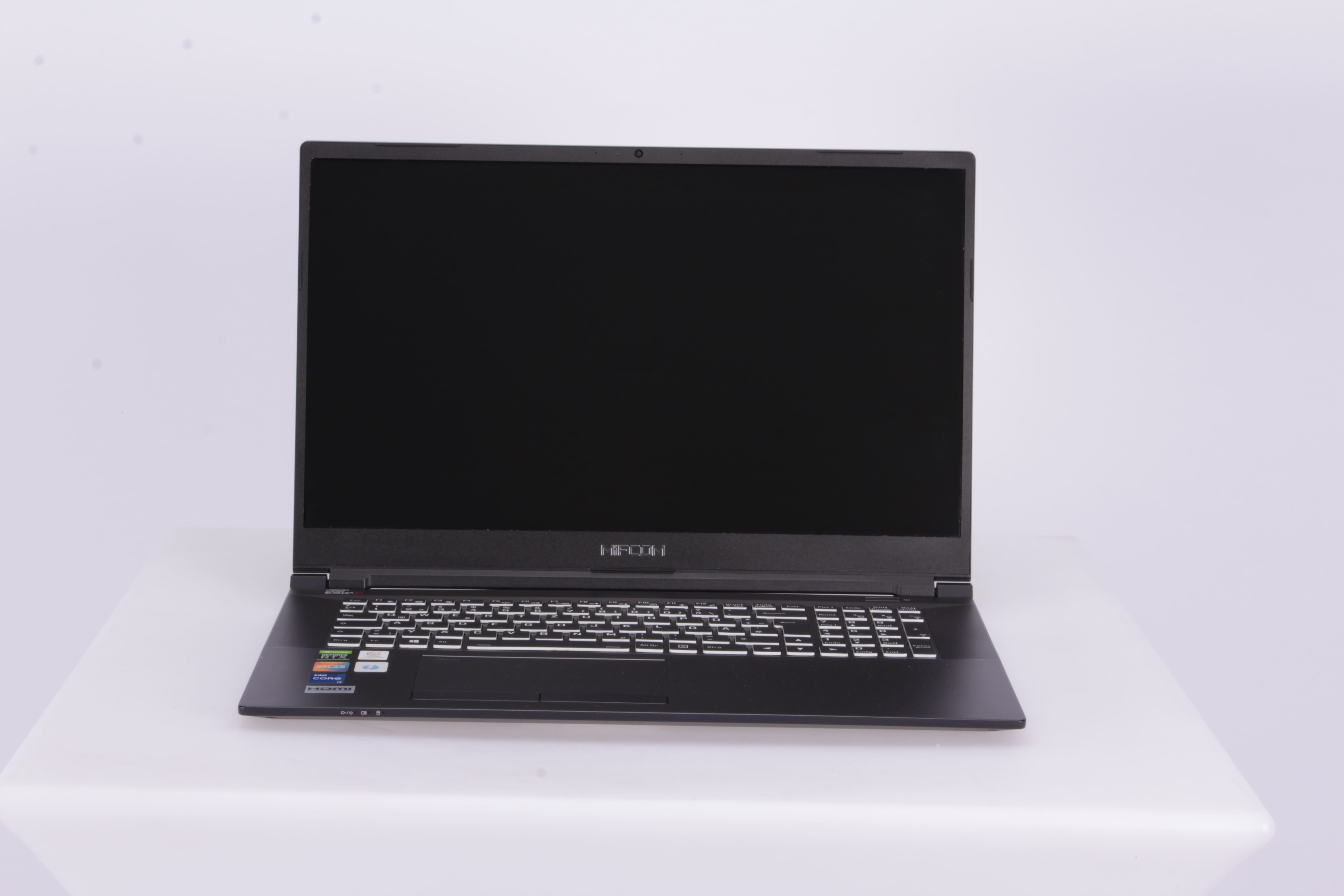 Mifcom Gaming Laptop X-Series - i7-11800H - RTX 3060 - 17,3" - Gebrauchtgerät
