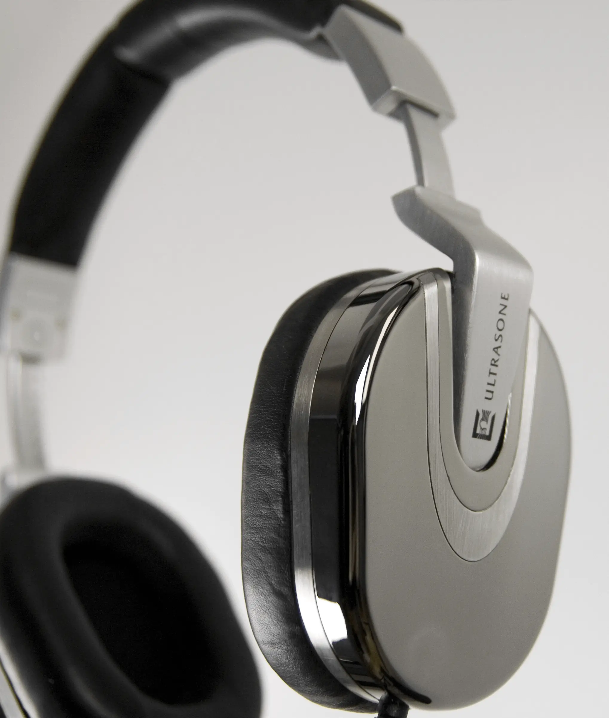 ULTRASONE-Edition-8-3