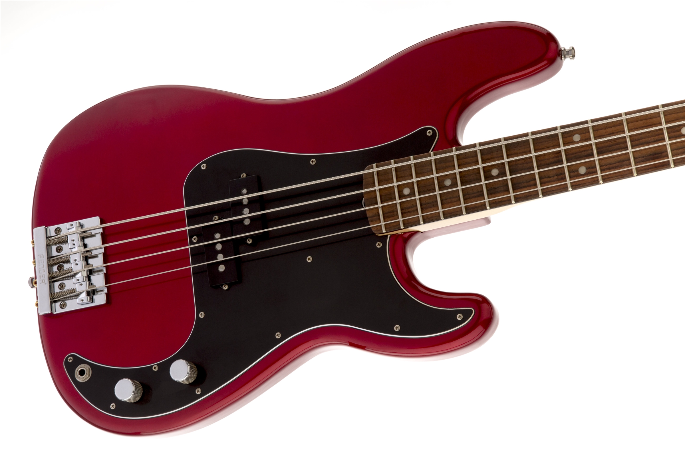 Fender-Nate-Mendel-P-Bass-CAR_4