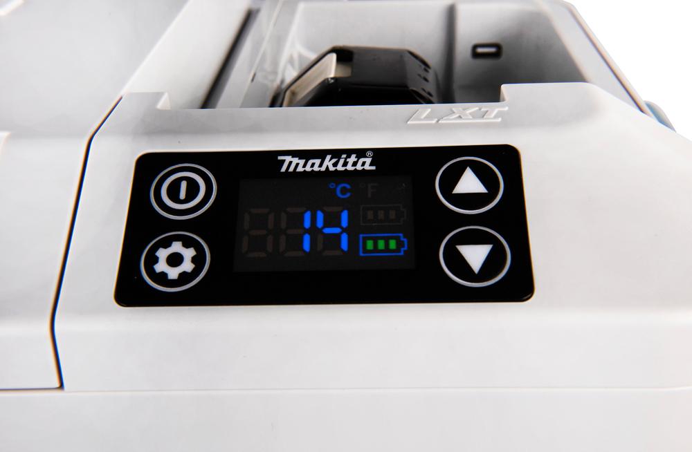 Makita-DCW180Z-Akku-K-uhl-und-W-armebox_4