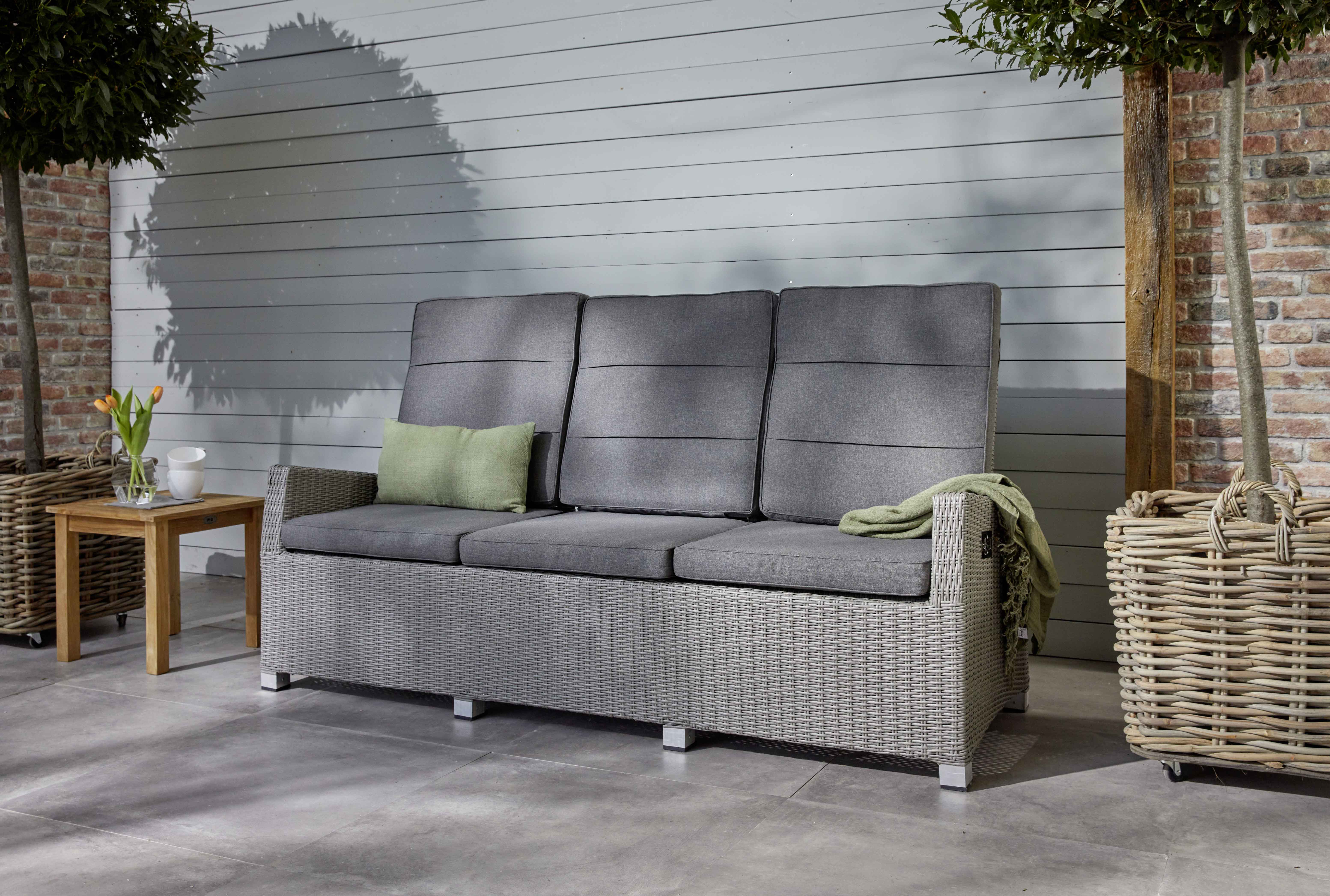 3er-Lounge-Sofa-Vigo-003